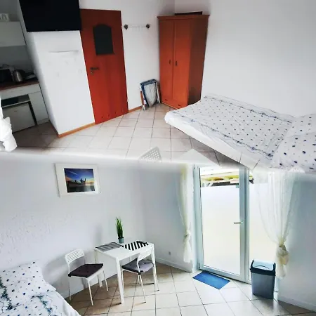 Zosia ゲストハウス ロビ